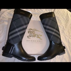 BURBERRY RAINBOOT